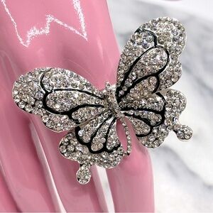 Silver tone‎ & Crystal Chunky Butterfly Stretch Band Ring